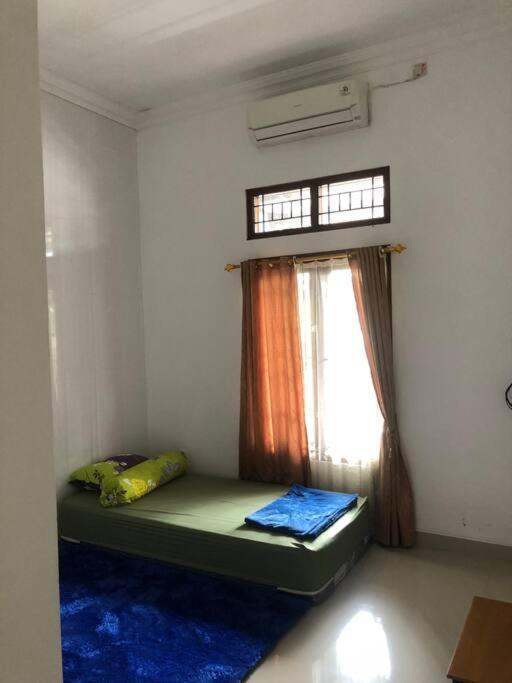 Richandy House - 3 Bedroom Full Ac & Hot Water Kejayan Экстерьер фото