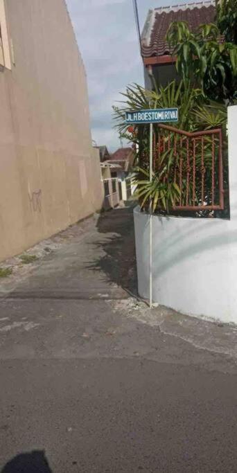 Richandy House - 3 Bedroom Full Ac & Hot Water Kejayan Экстерьер фото