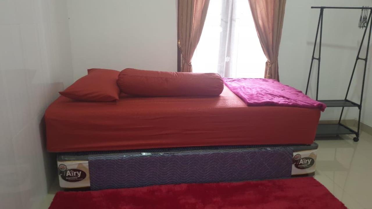 Richandy House - 3 Bedroom Full Ac & Hot Water Kejayan Экстерьер фото